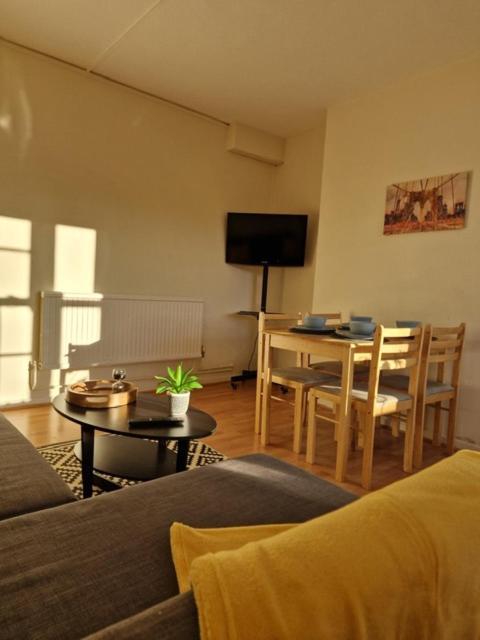 Central Location Лондон Экстерьер фото